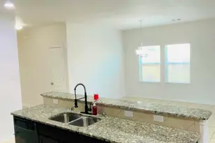 8626 Willet St, Baytown, TX 77521 - Photo 12