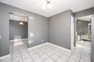 7406 Sierra Grande Ct, Houston, TX 77083 - Photo 10
