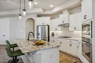 5707 Bobwhite Trl, Manvel, TX 77578 - Photo 6