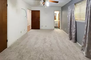 6132 Fox Ridge Dr, Angleton, TX 77515 - Photo 16