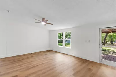 13488 Enchanted Cove, Willis, TX 77318 - Photo 6