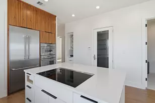 2002 Cove Park Dr, Kemah, TX 77565 - Photo 18