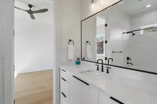 2002 Cove Park Dr, Kemah, TX 77565 - Photo 28