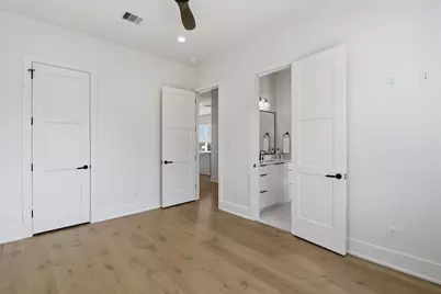 2002 Cove Park Drive, Kemah, TX 77565 - Photo 30