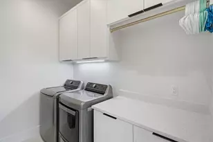 2002 Cove Park Dr, Kemah, TX 77565 - Photo 32