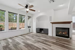 18 Cloud Bank Pl, The Woodlands, TX 77382 - Photo 16