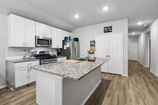 9581 Last Maples Trl, Conroe, TX 77303 - Photo 4