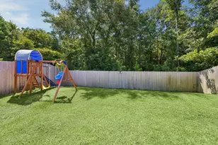 9581 Last Maples Trl, Conroe, TX 77303 - Photo 18