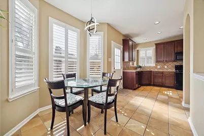 11215 Royce Palms Drive, Houston, TX 77042 - Photo 6