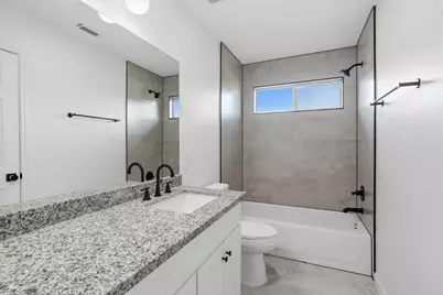 3246 Keithwood Circle W, Pearland, TX 77584 - Photo 24