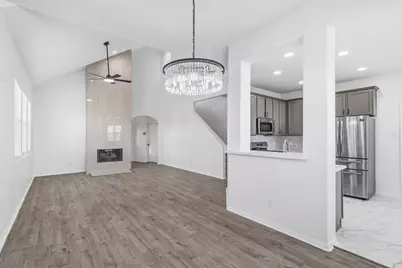 3246 Keithwood Circle W, Pearland, TX 77584 - Photo 10