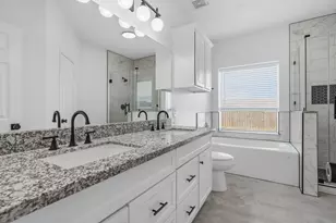 3246 Keithwood Cir W, Pearland, TX 77584 - Photo 18