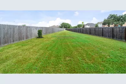 3246 Keithwood Circle W, Pearland, TX 77584 - Photo 32