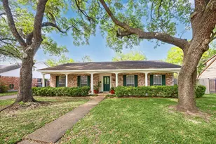 7802 Bellerive Dr, Houston, TX 77036 - Photo 1