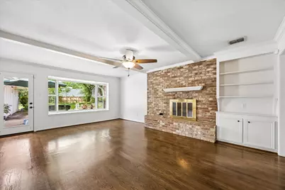 7802 Bellerive Drive, Houston, TX 77036 - Photo 8