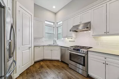 5743 Kiam Street #F, Houston, TX 77007 - Photo 2