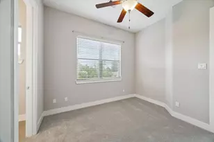 5743 Kiam St, Houston, TX 77007 - Photo 20