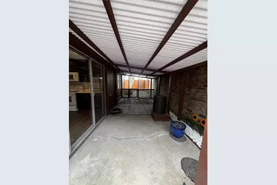 8807 Belle Glen Drive, Houston, TX 77099 - Photo 2
