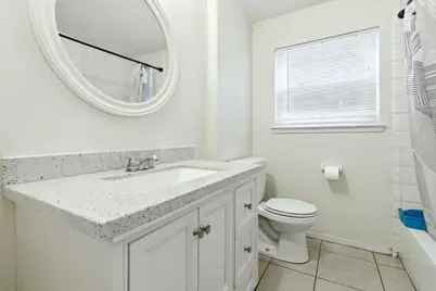 15222 E Hutchinson Circle, Houston, TX 77071 - Photo 10