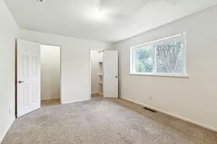 15222 E Hutchinson Cir, Houston, TX 77071 - Photo 8