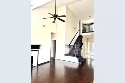 4911 Knights Branch Drive, Sugar Land, TX 77479 - Photo 4