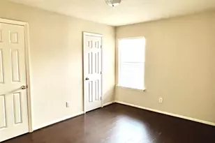 4911 Knights Branch Dr, Sugar Land, TX 77479 - Photo 16