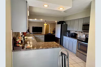 5218 Willowbend Boulevard, Houston, TX 77096 - Photo 8