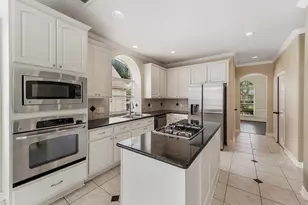 1506 Darnley Ln, Houston, TX 77077 - Photo 2