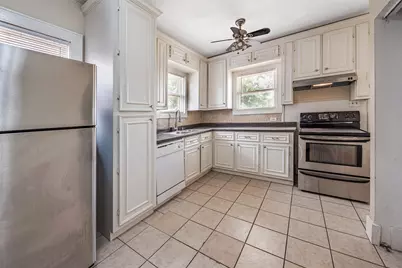 2611 Rosewood Street, Houston, TX 77004 - Photo 14