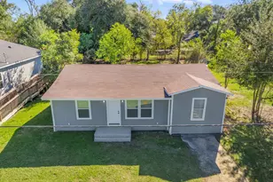 1112 8th St, Orange, TX 77630 - Photo 1