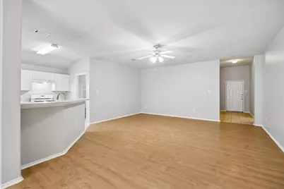 19802 Rocky Shores Drive, Tomball, TX 77375 - Photo 10