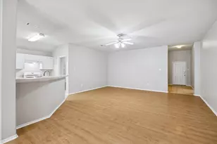 19802 Rocky Shores Dr, Tomball, TX 77375 - Photo 10