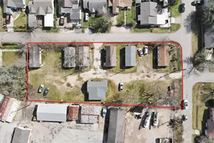 5817 Downing St, Houston, TX 77020 - Photo 2