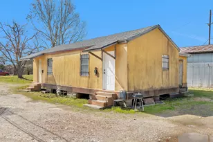 5817 Downing St, Houston, TX 77020 - Photo 8