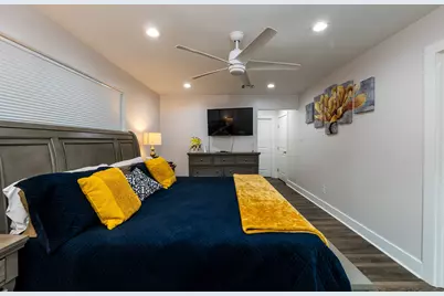 2226 Woodland Springs Street, Houston, TX 77077 - Photo 38