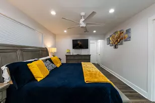 2226 Woodland Springs St, Houston, TX 77077 - Photo 38