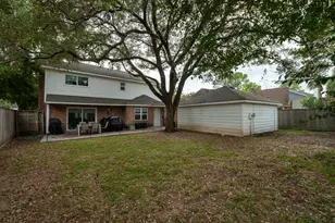 2226 Woodland Springs St, Houston, TX 77077 - Photo 6