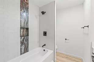 15903 Hickory Dr, Alvin, TX 77511 - Photo 20