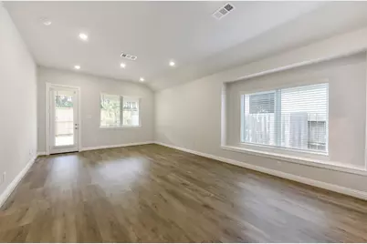 13050 Brookwood Bend Lane, Conroe, TX 77302 - Photo 6