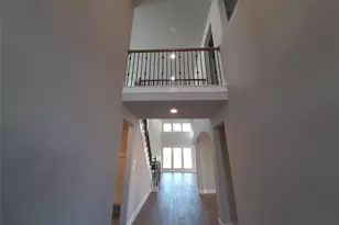 7575 Pemberley Ct, Katy, TX 77493 - Photo 10