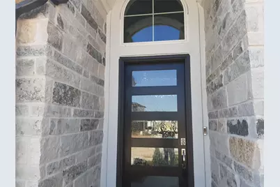 7575 Pemberley Court, Katy, TX 77493 - Photo 4