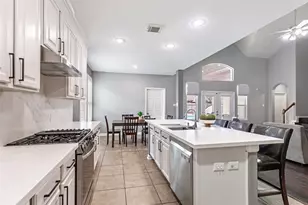 14710 Jordanbranch Ln, Humble, TX 77396 - Photo 8
