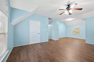 3310 Lake Canyon Ct, Sugar Land, TX 77498 - Photo 32