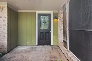 7307 Willow Oak Dr, Baytown, TX 77521 - Photo 4