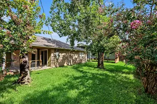 7307 Willow Oak Dr, Baytown, TX 77521 - Photo 22