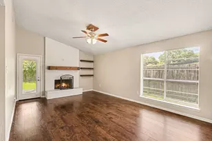 7307 Willow Oak Dr, Baytown, TX 77521 - Photo 6