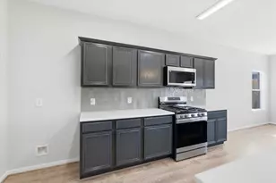 8311 Rusty Blackhaw Ln, Baytown, TX 77523 - Photo 12