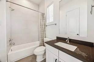 1812 W Webster St, Houston, TX 77019 - Photo 22