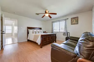 8645 Rinn St, Houston, TX 77078 - Photo 20