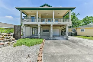 5723 Stewart Ave, Galveston, TX 77551 - Photo 2